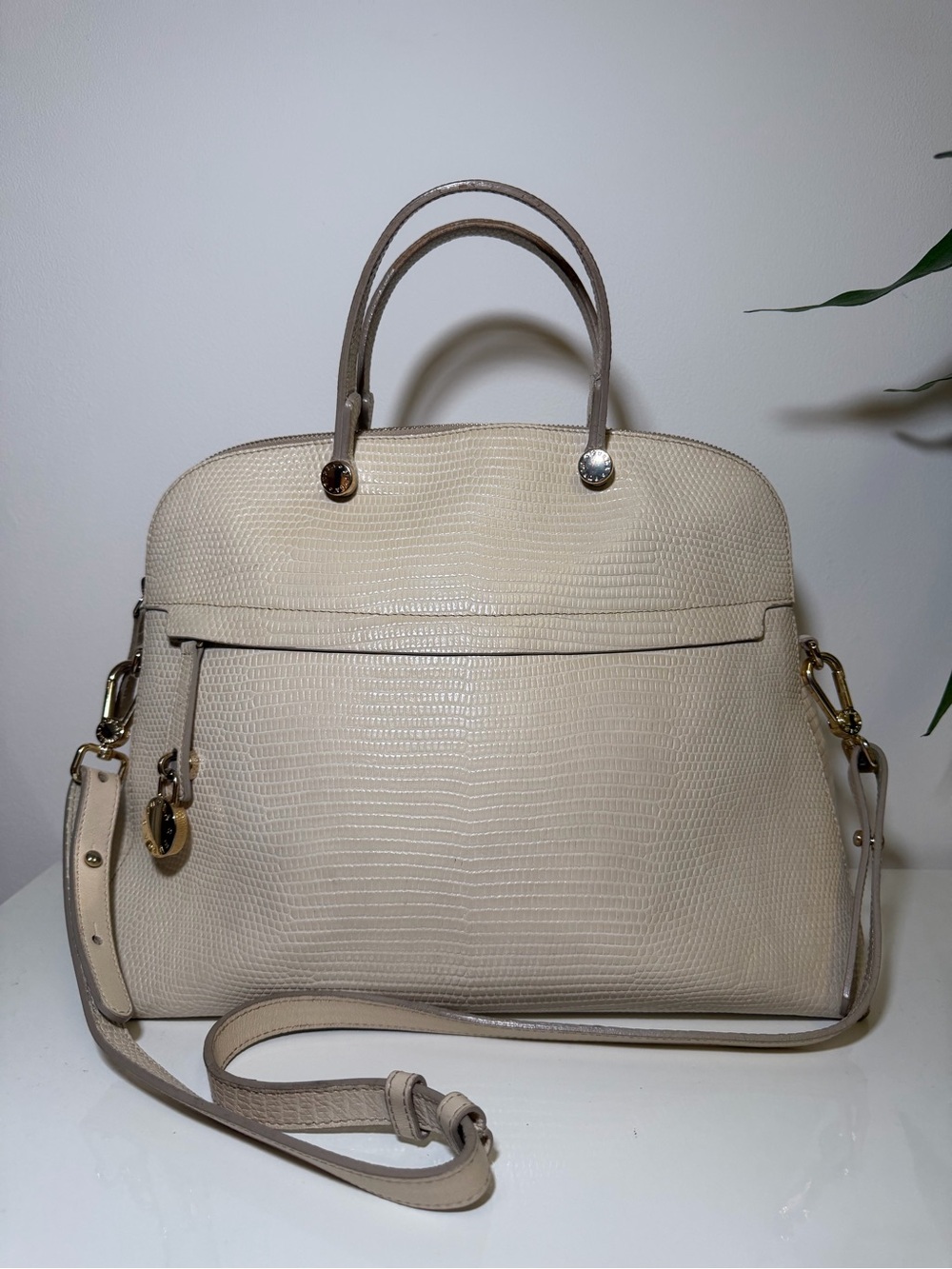 Vintage FURLA off white purse